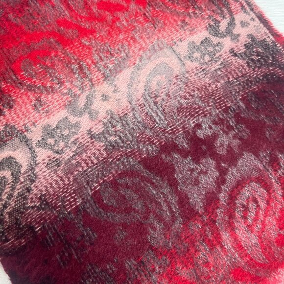 Cejon Scarf Womens Red Gray Gradient Fringe Italy Warm Winter - Picture 3 of 4